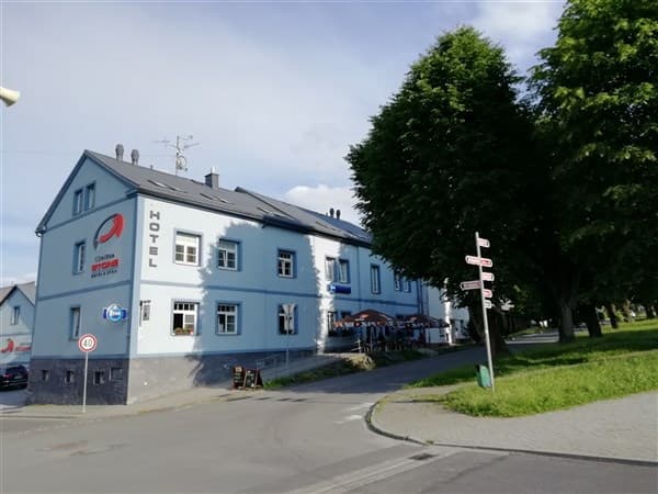 Hotel CENTRUM STONE – Vrbno pod Pradědem