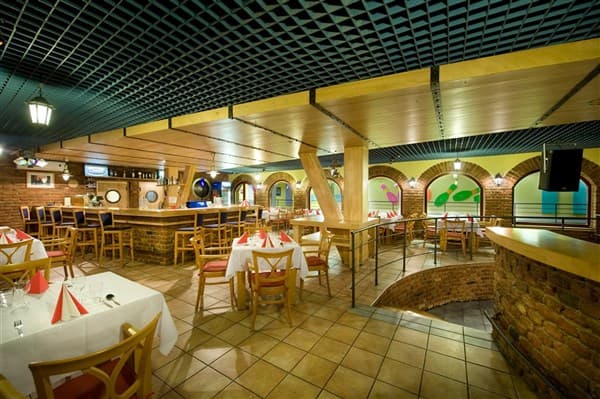 GRAND HOTEL – Třebíč