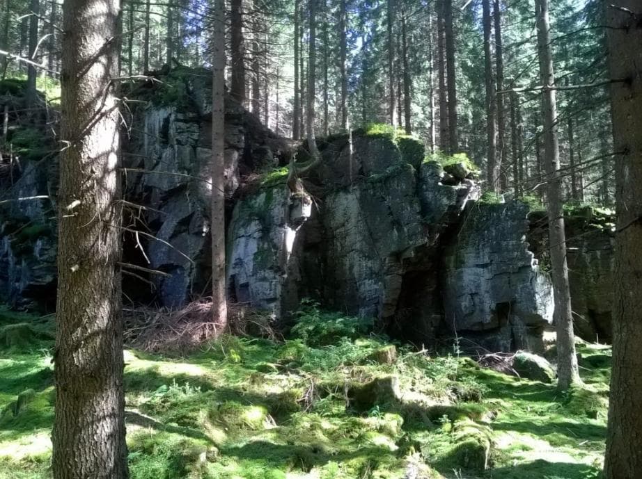 Skalní útvar nad Potůčky