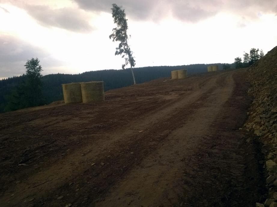 Neznačená trasa na Klínovec