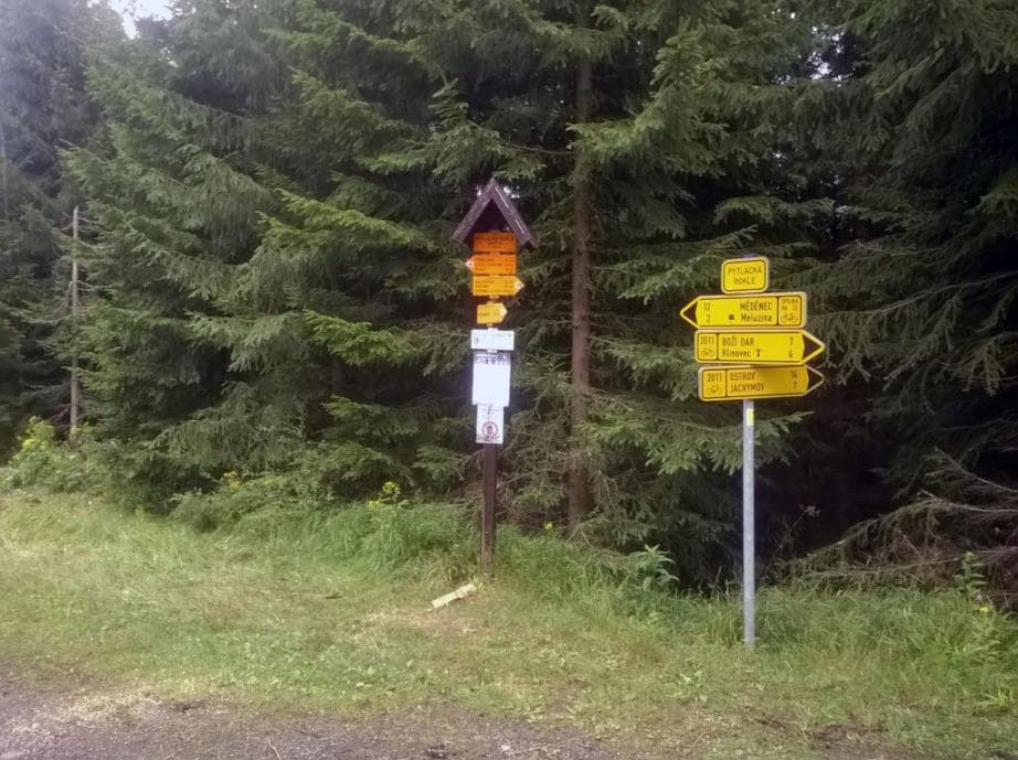 Rozcestí Pytlácká rokle