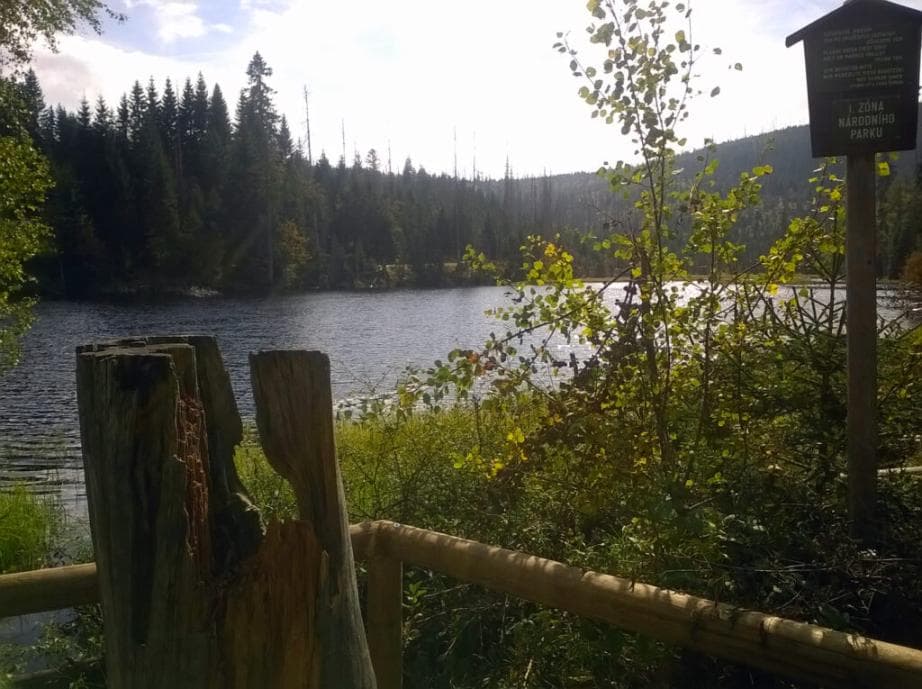 Jezero Laka