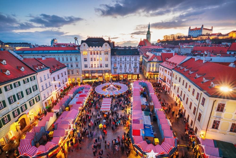 Vánoční Bratislava a zámek Schloss Hof