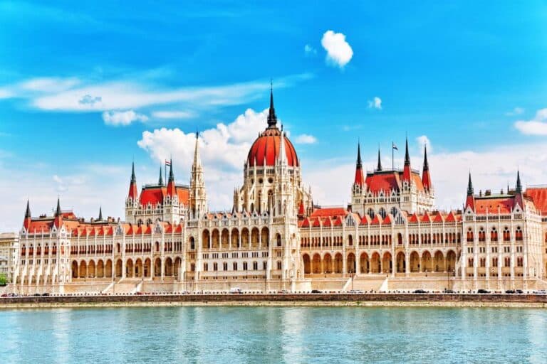 Budapešť, Ostřihom a zámek Gödöllö