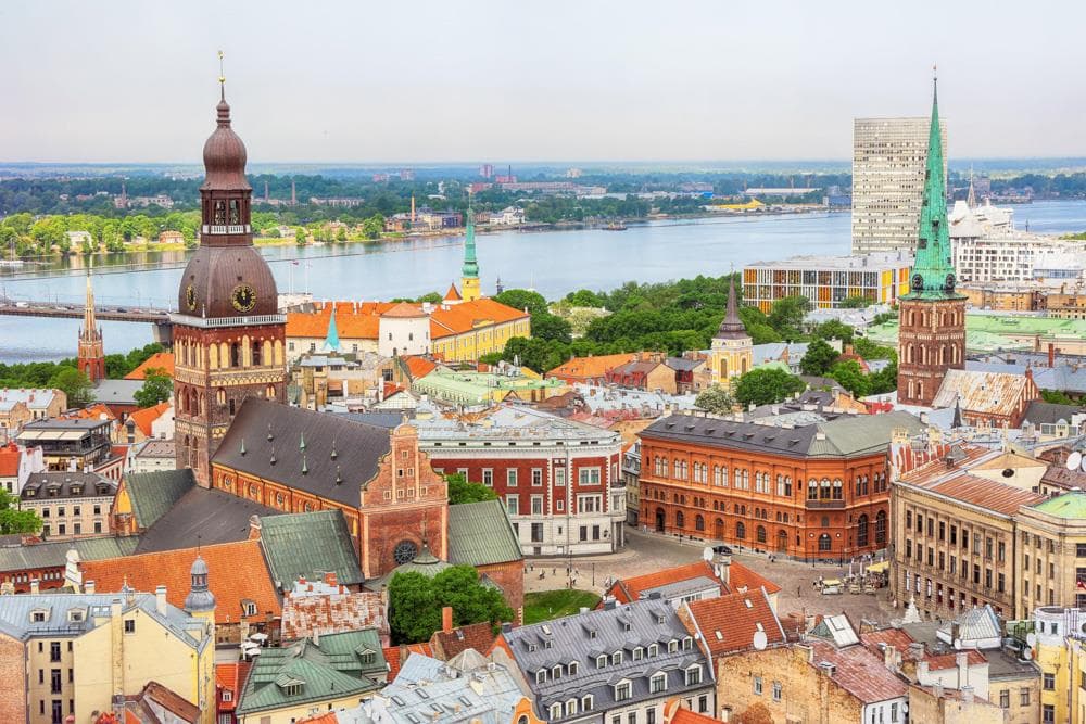 Hlavní města Pobaltí a Helsinky