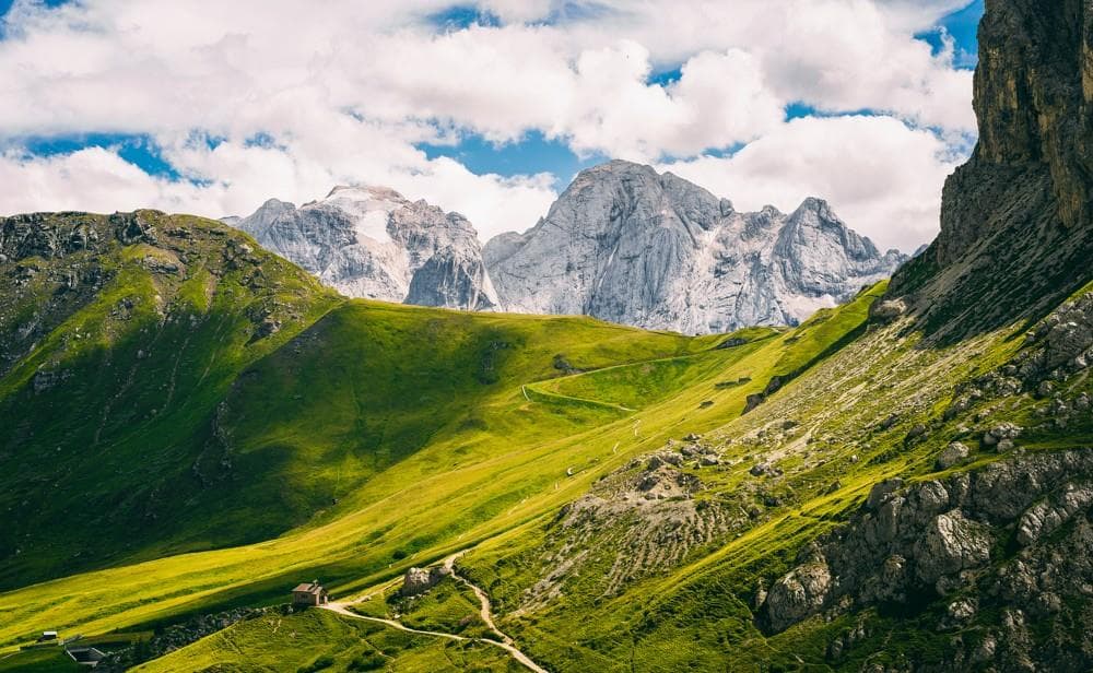 Přírodní krásy v okolí jezera Lago di Garda s koupáním