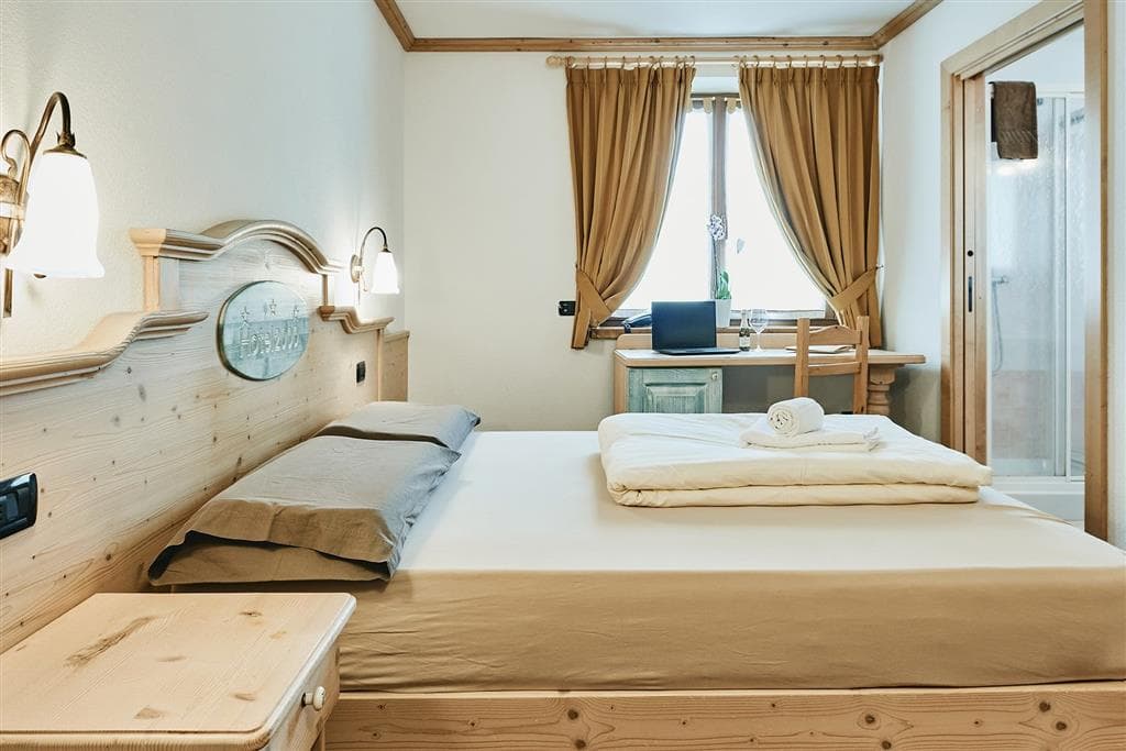 Hotel 2000 Eira