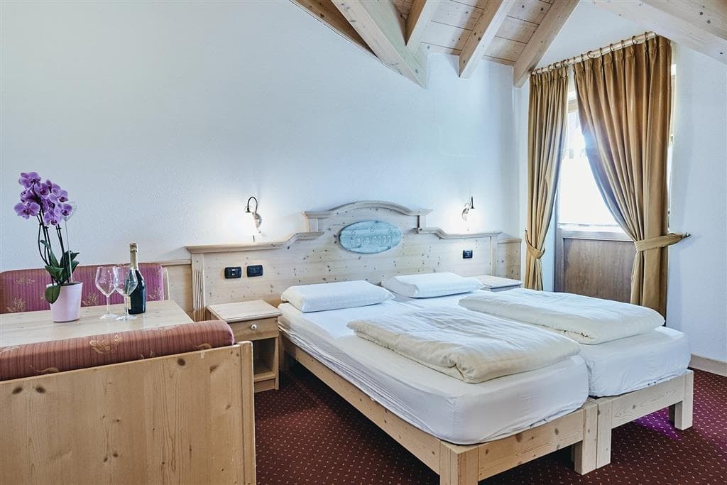 Hotel 2000 Eira
