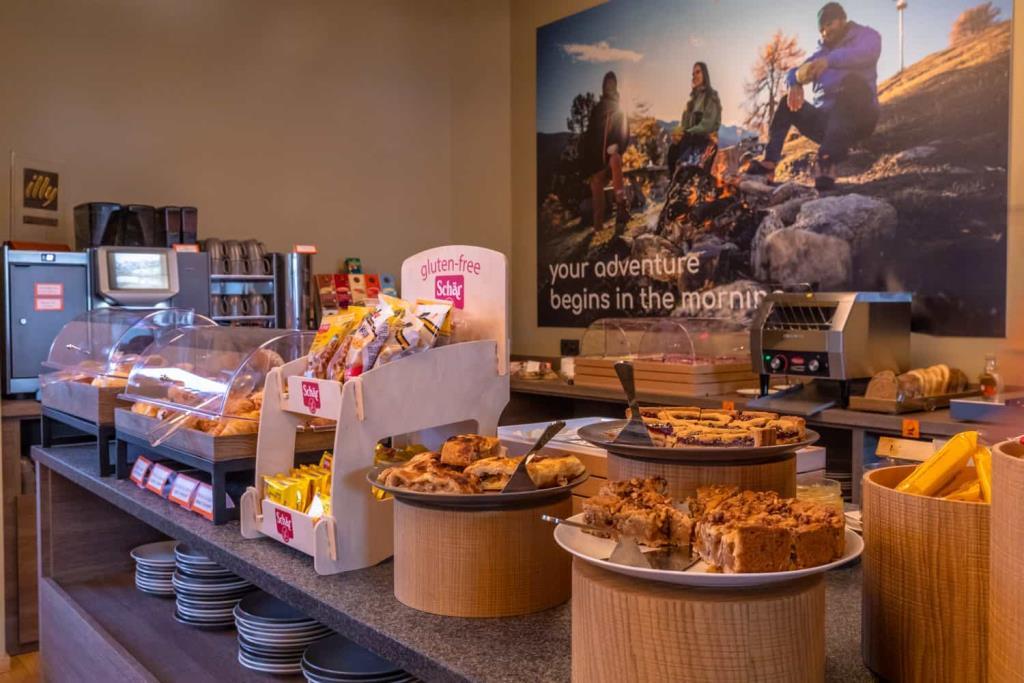 Hotel Montivas Lodge