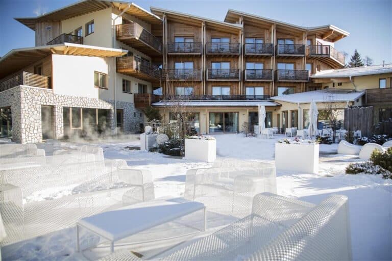Blu Hotel Natura & SPA