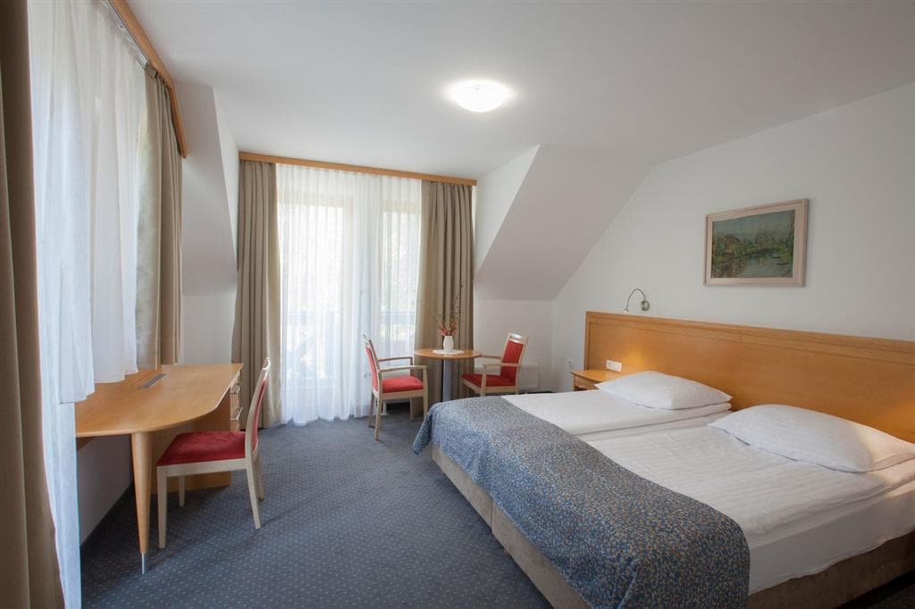Hotel Jezero 2026