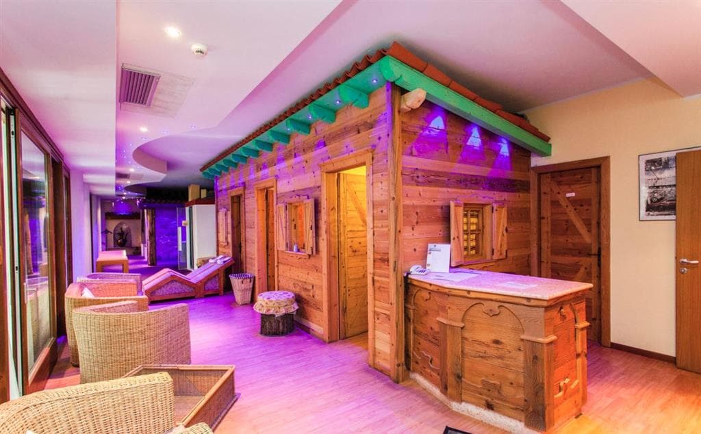 Hotel Alexander (snídaně)