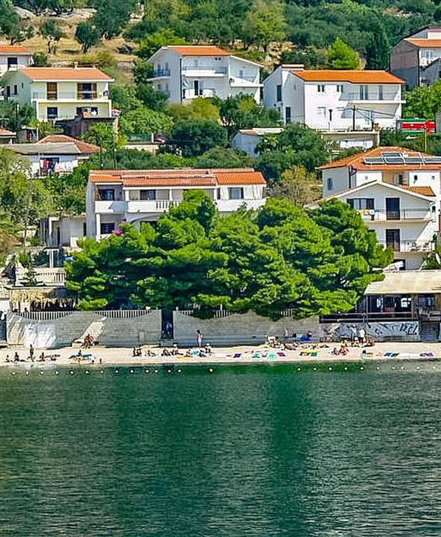 Vila Jure