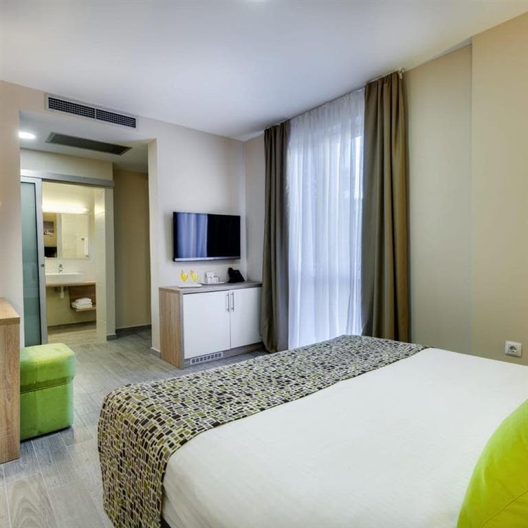 Hotel Pinija
