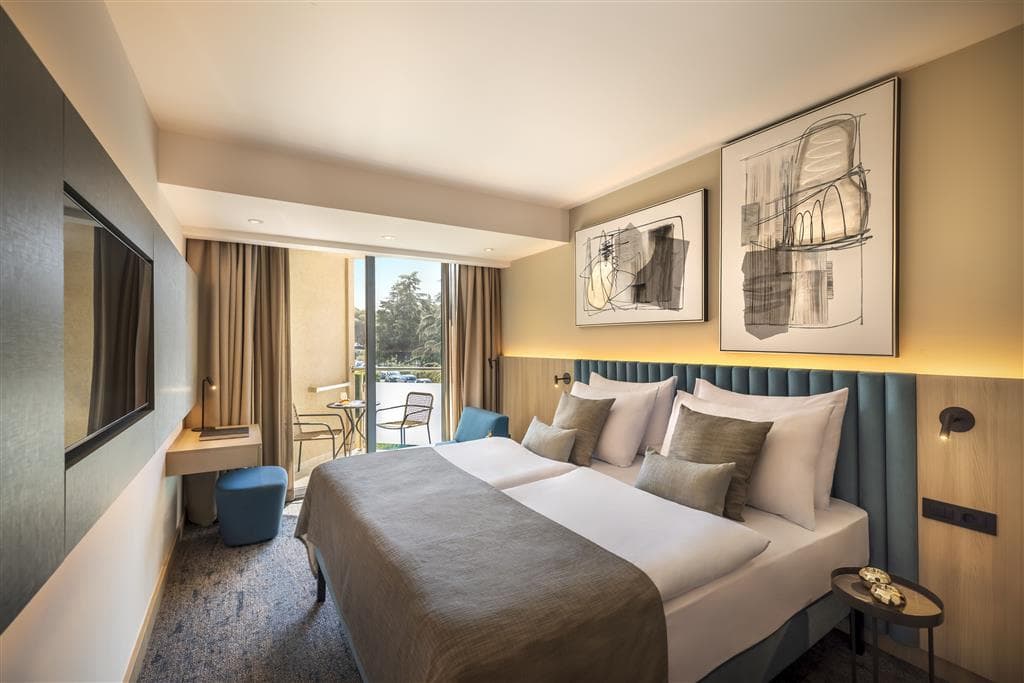 Aminess Vival Maestral Hotel