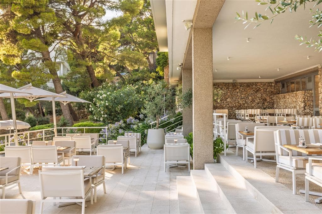 Bluesun Hotel Maestral