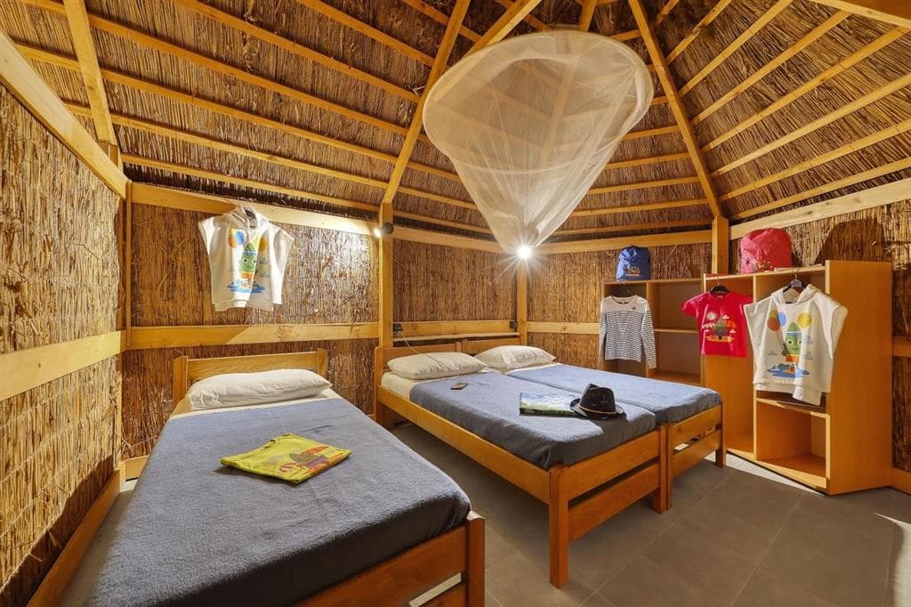 Resort Pine Beach Pakoštane