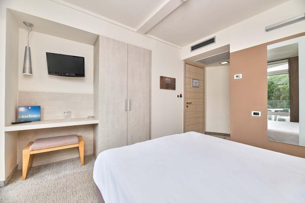 Hotel Mediteran (Poreč)