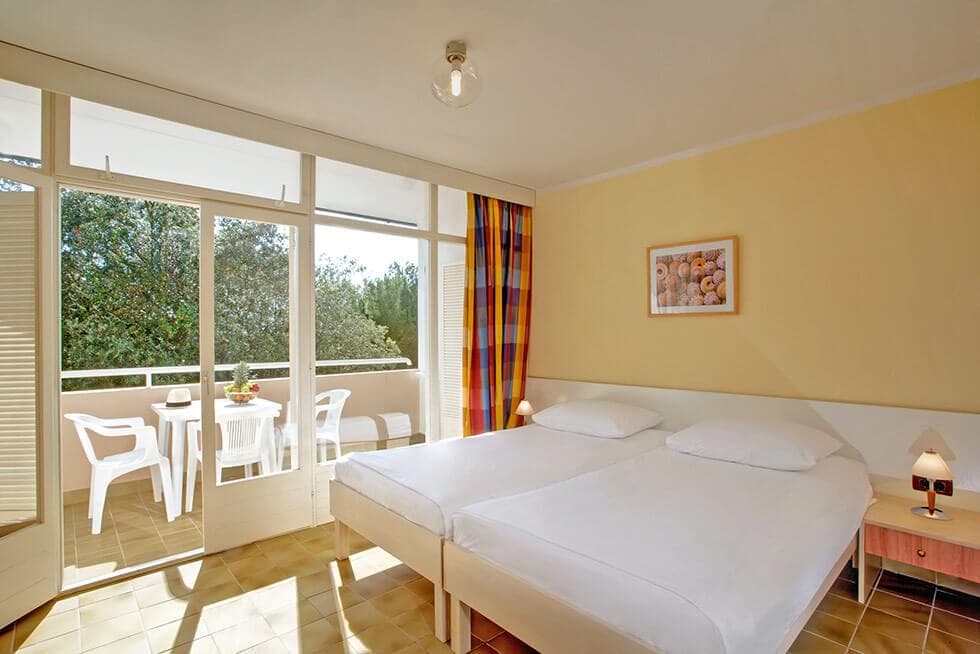Resort Lanterna (apartmány s polopenzí)