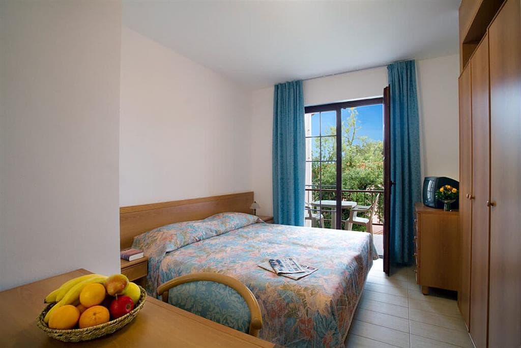 Valamar Naturist Kemp Solaris