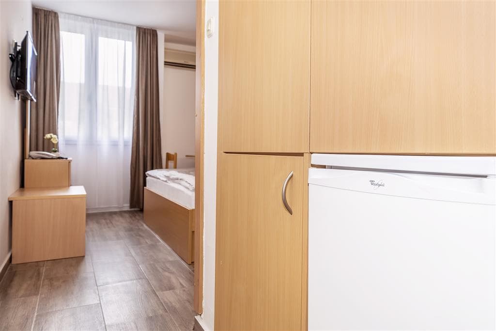 Hotel Omorika (Punat)