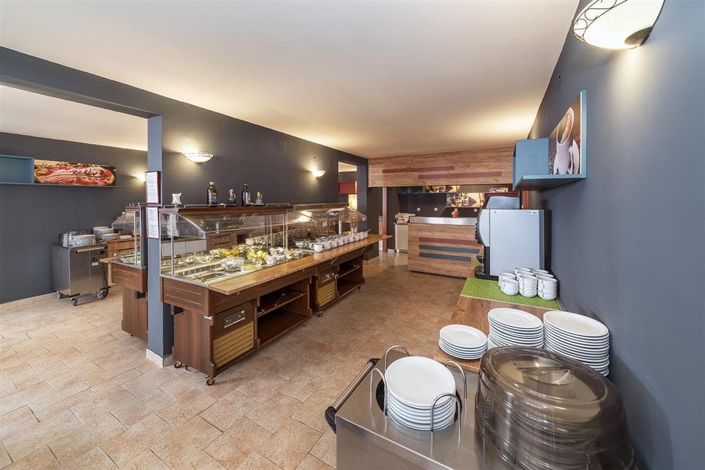 Hotel Omorika (Punat)