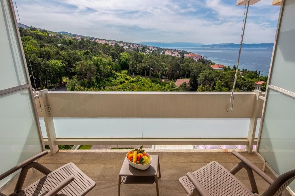 Hotel Omorika (Crikvenica)