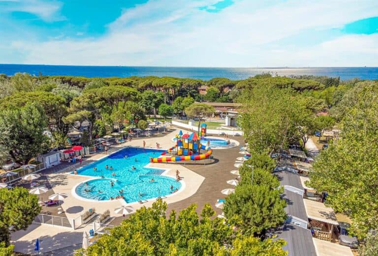 Kemp Marina Family Resort