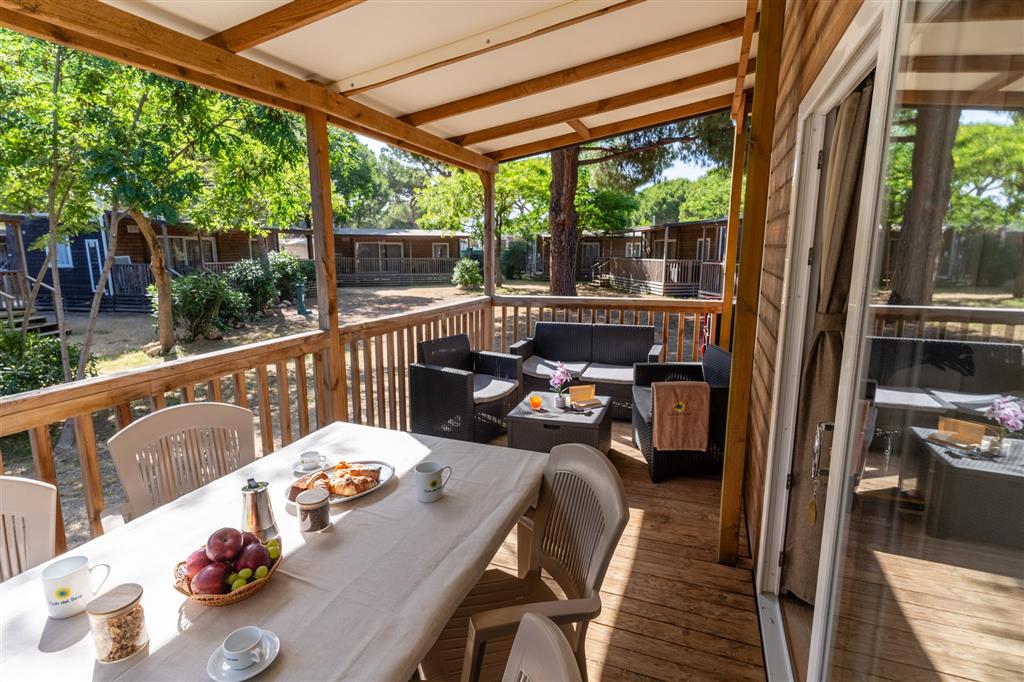 Kemp Orbetello Family Collection