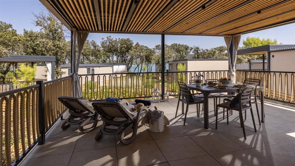 Lopari Camping Resort