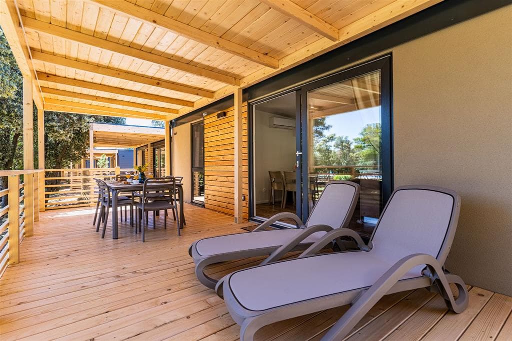 Lopari Camping Resort