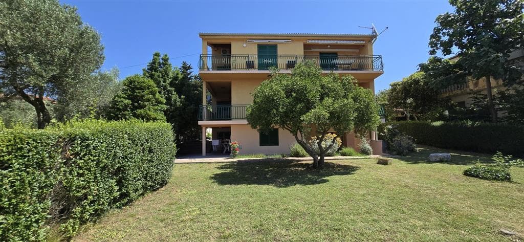 Apartmánový dům Mladen