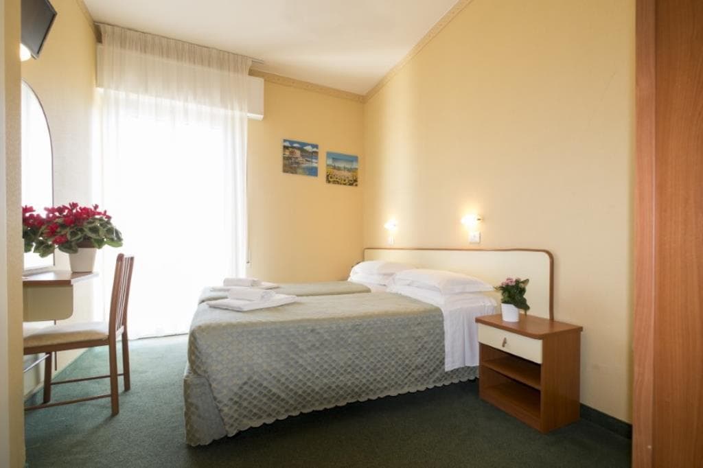 Hotel Crosal