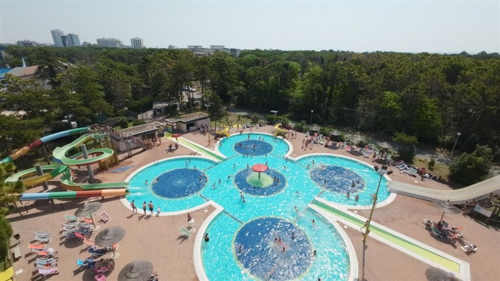 Bella Italia Efa Village