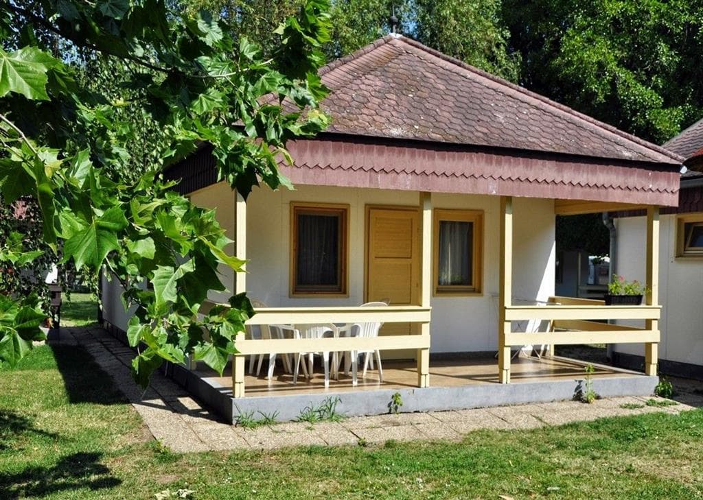 Kemp Balatontourist Füred (bungalovy)
