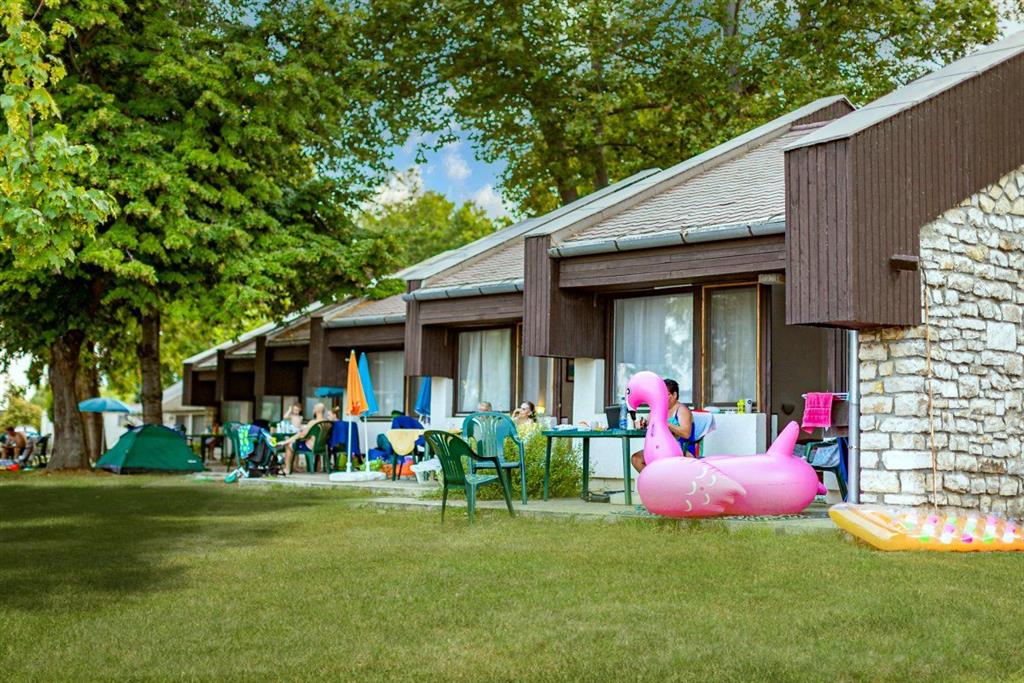 Kemp Balatontourist Füred (bungalovy)
