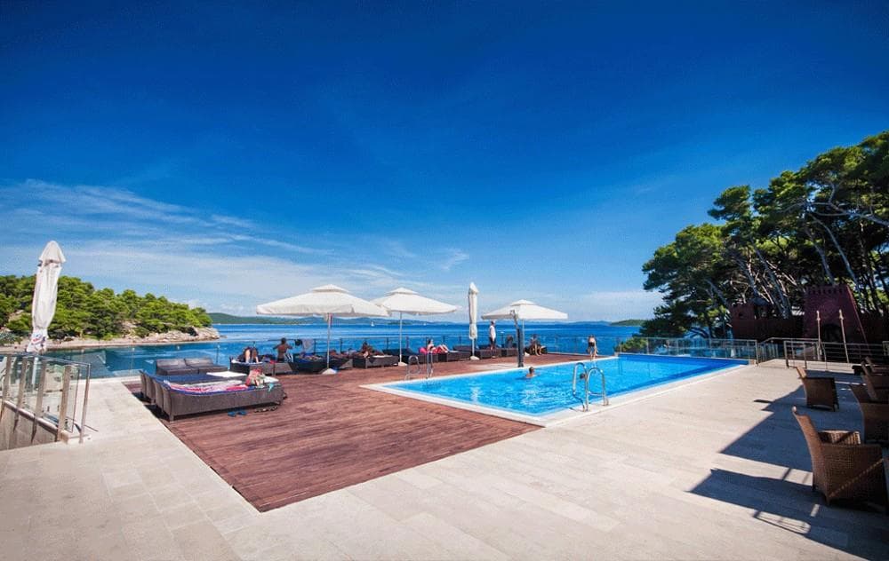 Hotel Maxim (apartmány)