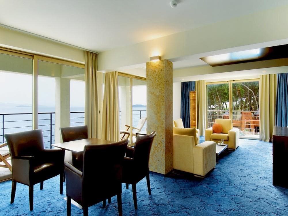Hotel Maxim (apartmány)