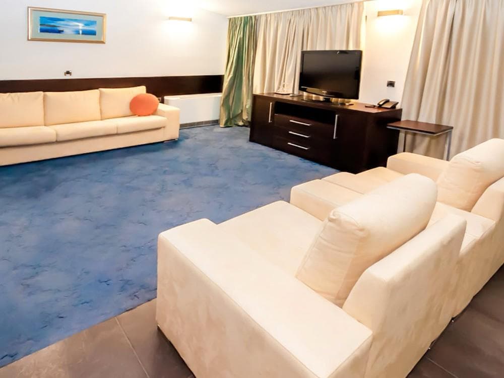 Hotel Maxim (apartmány)