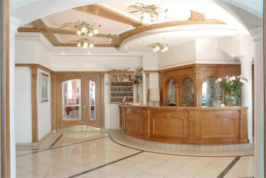 Hotel Ariston