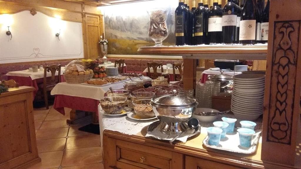 Hotel Alpina