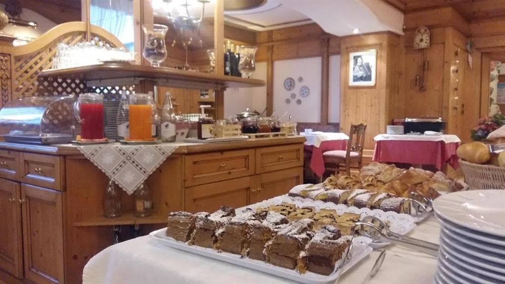 Hotel Alpina