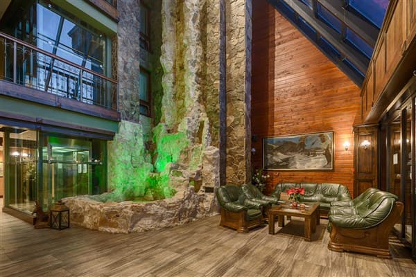 APLEND WELLNESS HOTEL BOROVICA – Štrbské Pleso