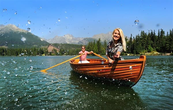 APLEND HOTEL OVRUČ – Štrbské Pleso