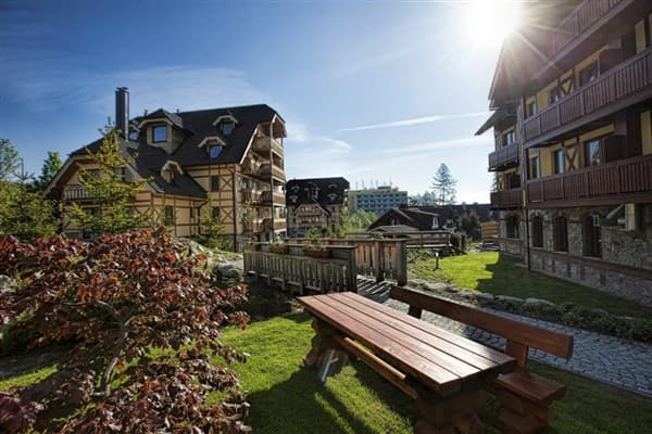 APLEND HOTEL KUKUČKA A REZIDENCE – Tatranská Lomnica