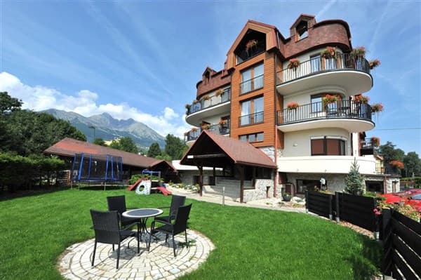 APLEND RESORT BEATRICE – VILA BEATRICE – Tatranská Lomnica