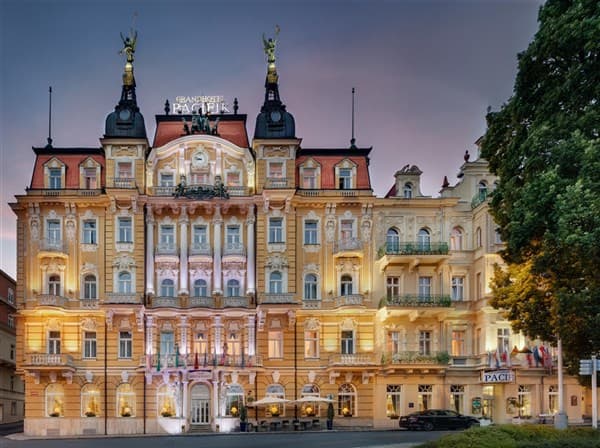 GRANDHOTEL PACIFIK – Mariánské Lázně