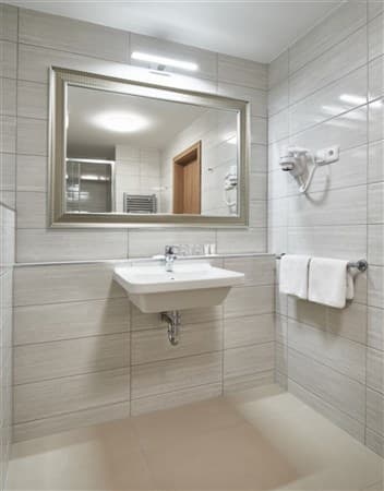 SPA HOTEL DĚVÍN – Mariánské Lázně