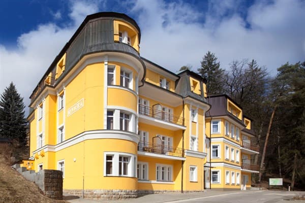 RIVIERA – Luhačovice