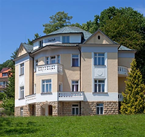 LÁZEŇSKÉ PENZIONY VEPŘEK A PÓLA – Luhačovice